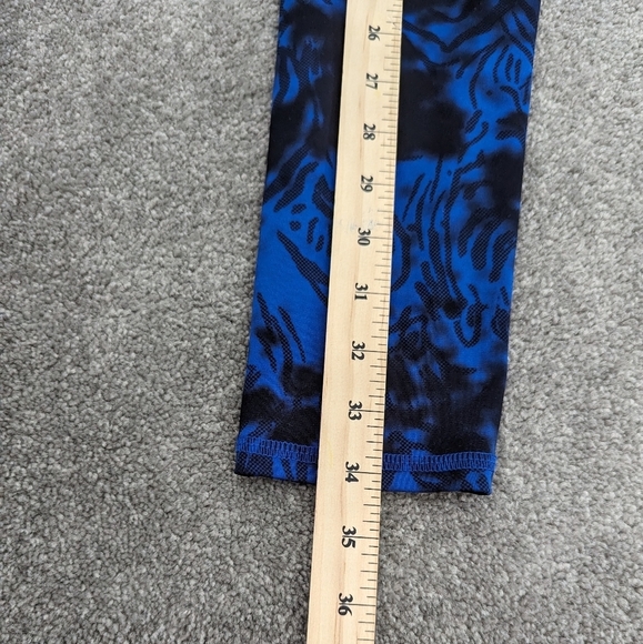 adidas Blue and Black Patterned Leggings - Picture 5 of 9
